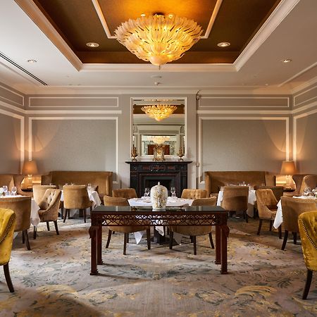 都柏林洲际酒店 外观 照片 The restaurant at the Mandarin Oriental, Bangkok
