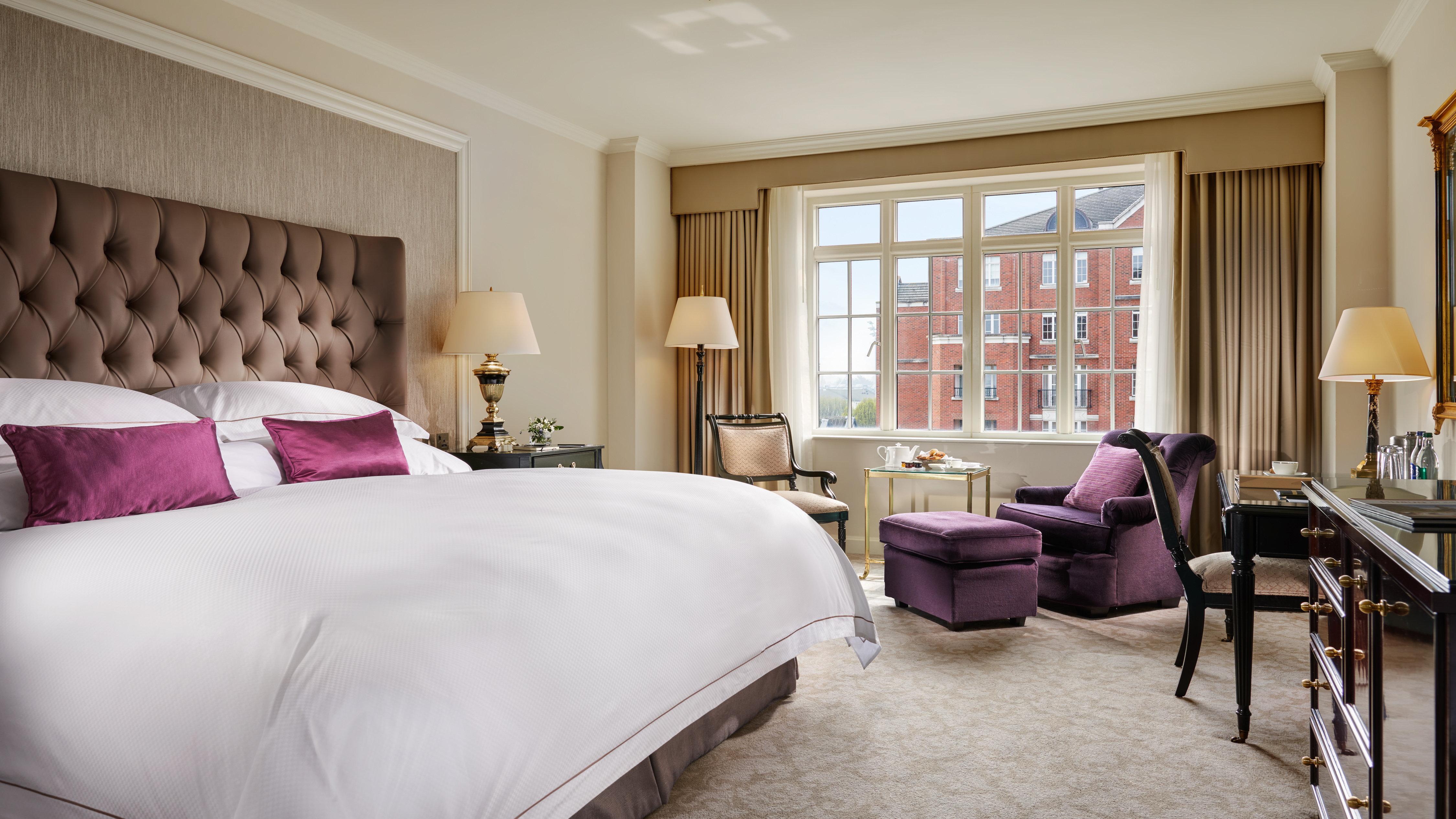 都柏林洲际酒店 外观 照片 A suite at the Mandarin Oriental London